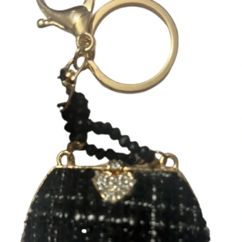 #665 KEYCHAIN Black Purse with Black Fuzzy Pom Pom NWOT Chic Gold Embellishments